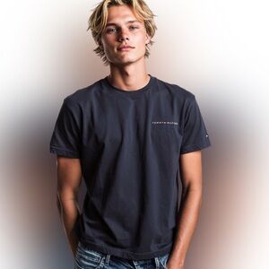 Tommy Hilfiger Men's Dark Navy Chest Logo Crew Tee